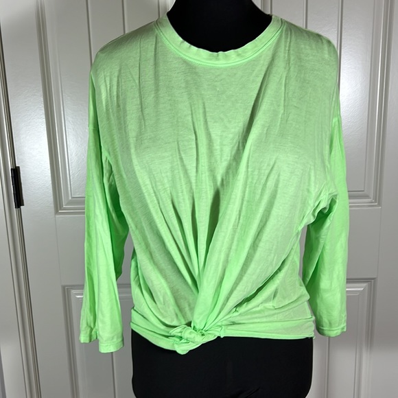 NWOT Sundry Athletic Crew Neck Tee In Lime Green - Picture 4 of 7